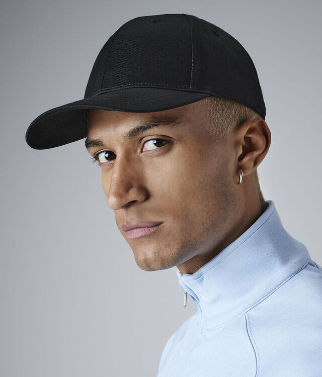 Urbanwear 6-panel snapback