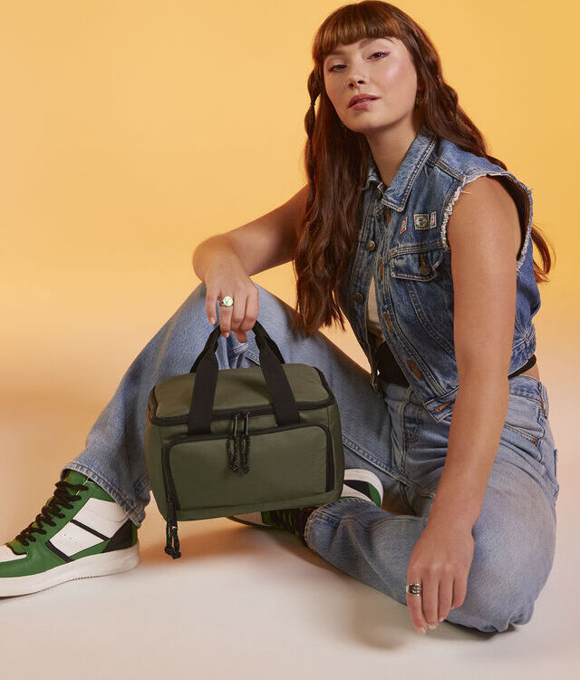 Recycled mini cooler bag