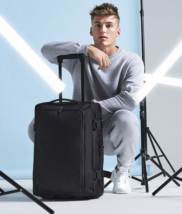 Escape carry-on wheelie