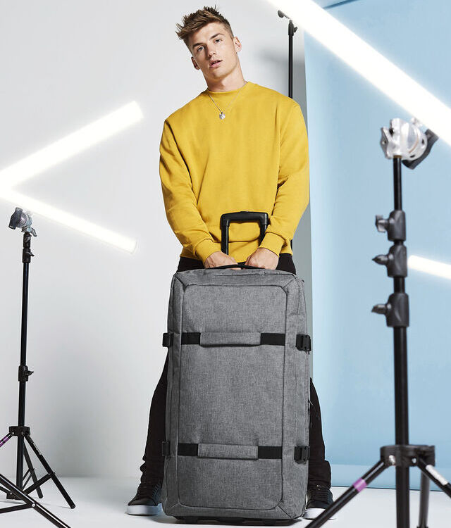 Escape check-in wheelie