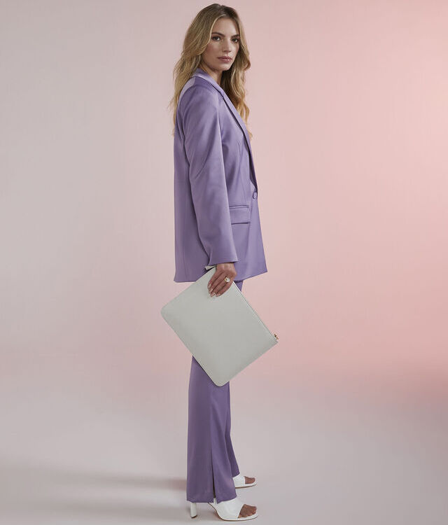 Boutique document slip