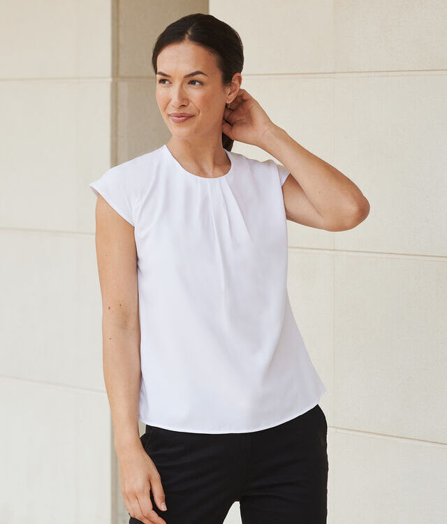 Women's pleat front short sleeve blouse