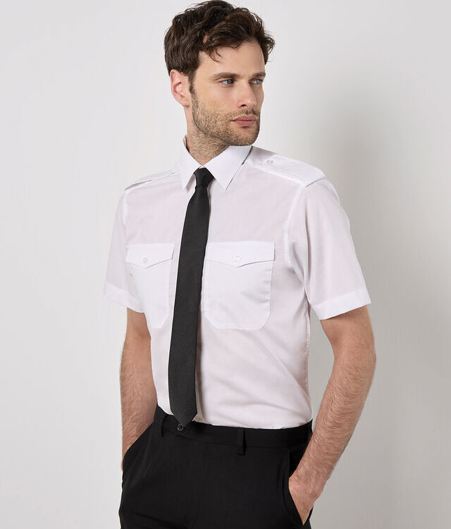 Pilot shirt short-sleeved (tailored fit)