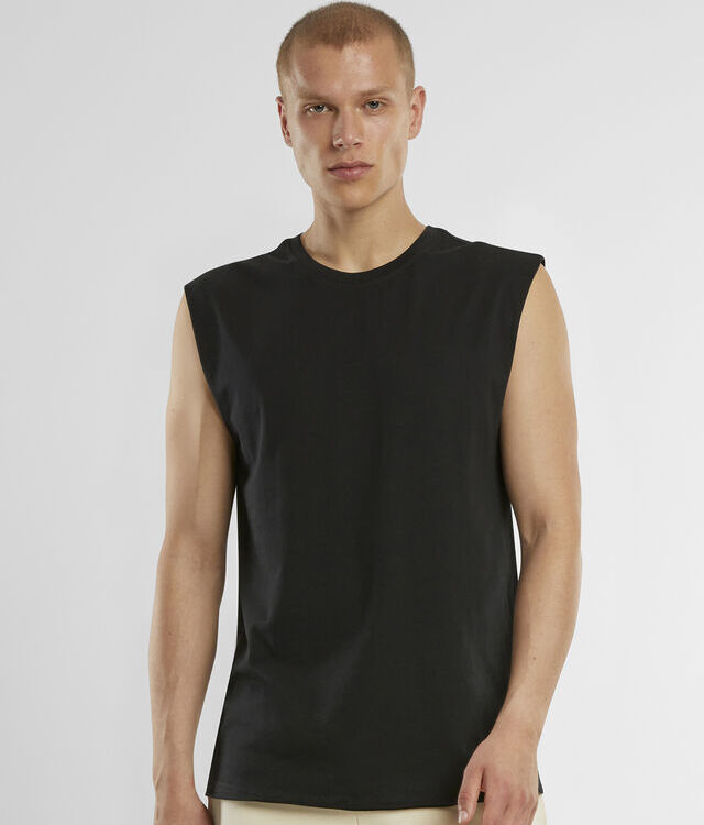 Sleeveless tee