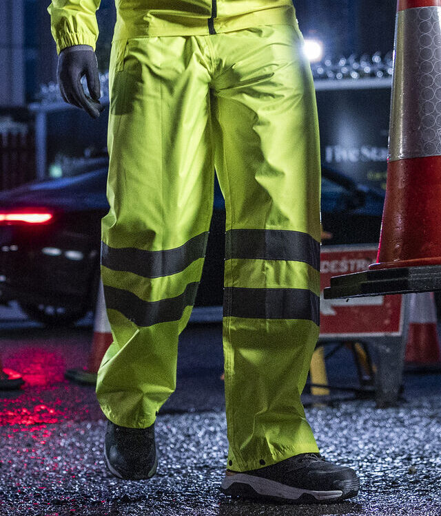 Hi-vis pro pack-away trousers