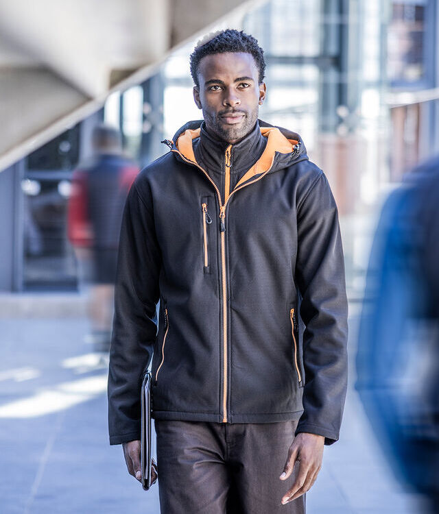 Navigate 2-layer hooded softshell jacket