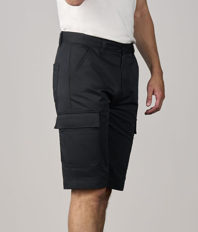 Pro cargo shorts