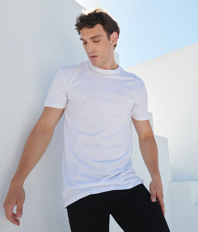 Longline t-shirt with dipped hem