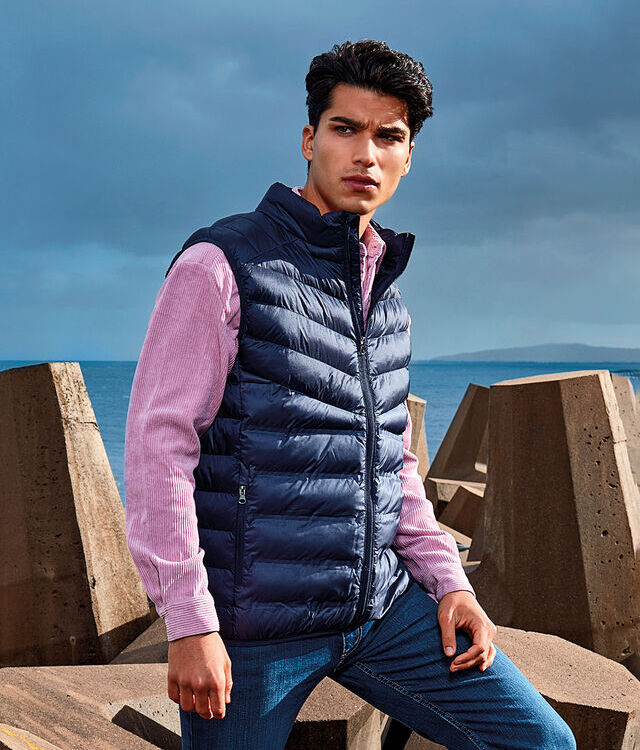 Mantel moulded gilet